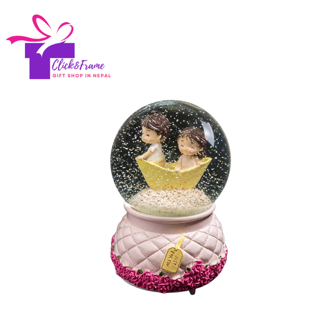 Light-Up Love Boat Snow Globe CF_037